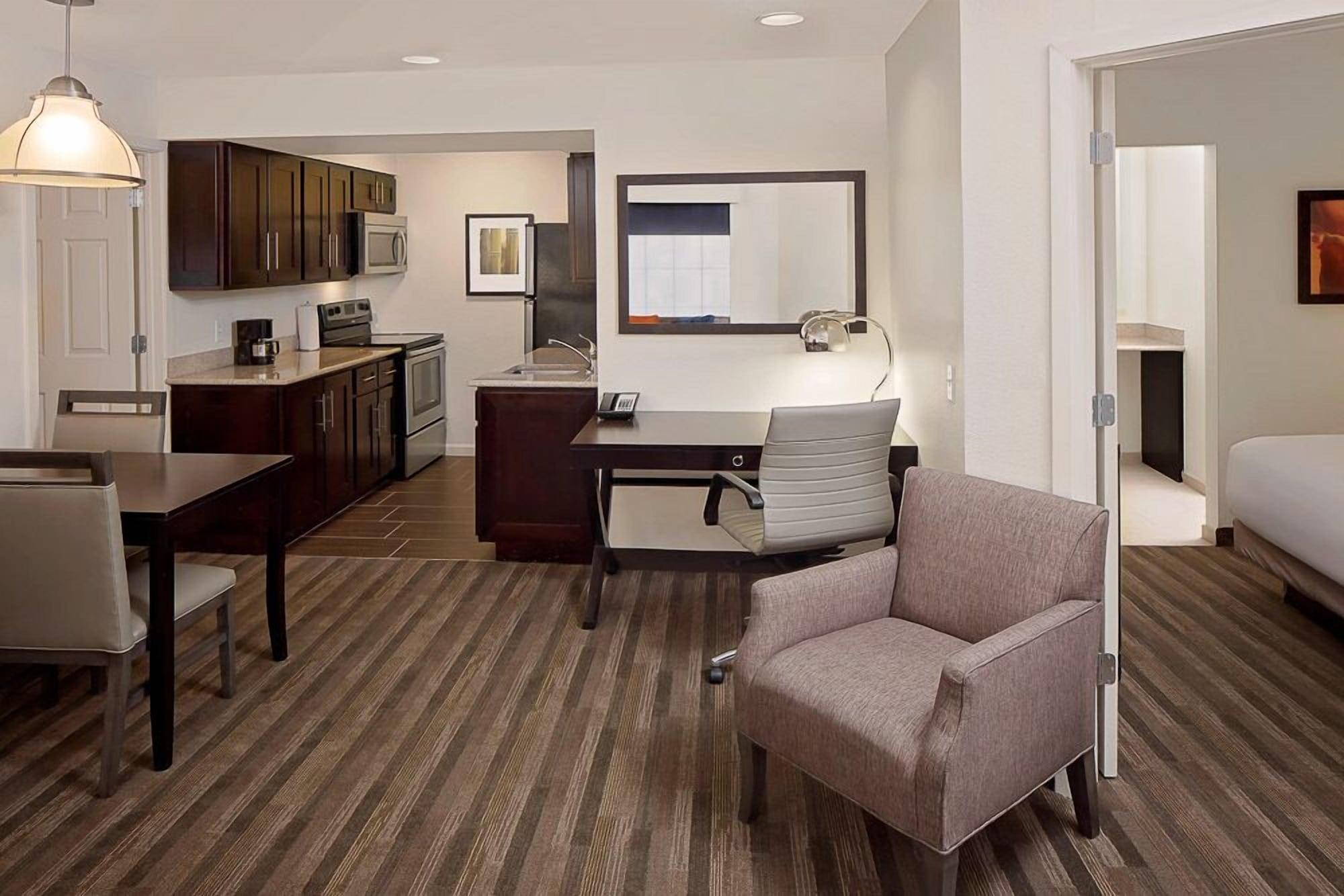 Hyatt House Dallas Addison Exterior photo