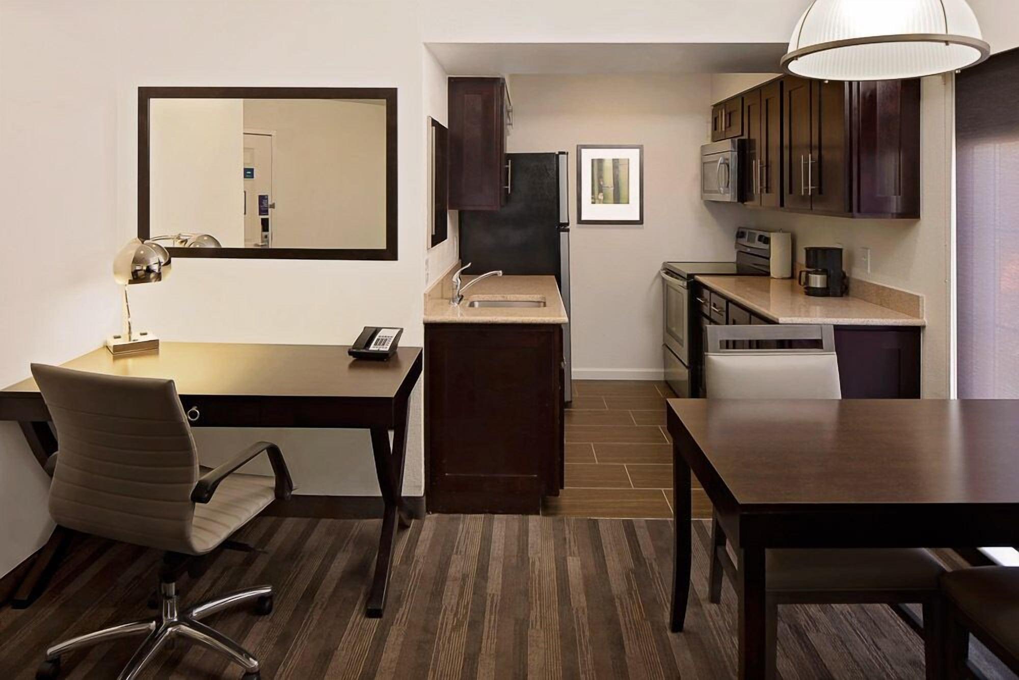 Hyatt House Dallas Addison Exterior photo