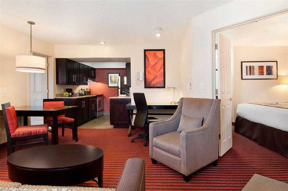 Hyatt House Dallas Addison Exterior photo